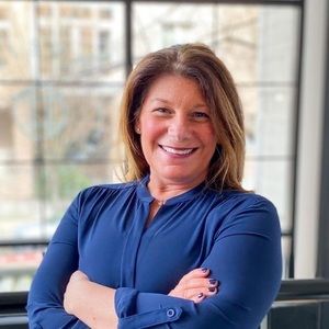 Meet your Posher, Stephanie